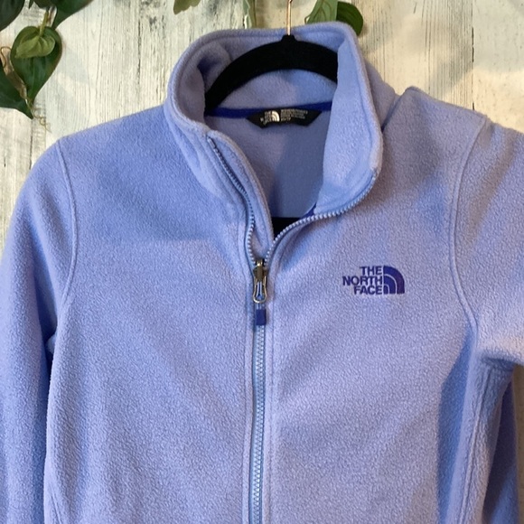 The North Face Fleece Jacket - Picture 2 of 9